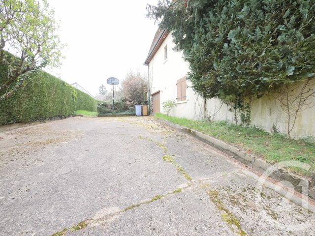 Afficher la photo en grand maison à vendre - 8 pièces - 166.0 m2 - GUERET - 23 - LIMOUSIN - Century 21 La Fontaine Immobilier