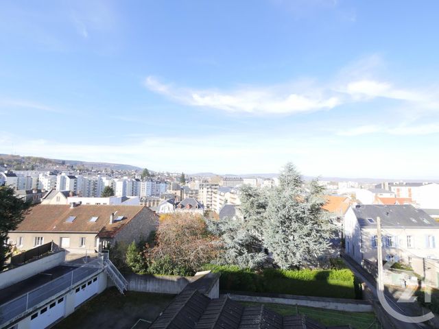 Appartement F3 à vendre - 3 pièces - 58.15 m2 - GUERET - 23 - LIMOUSIN - Century 21 La Fontaine Immobilier Appartement F3 à vendre - 3 pièces - 58.15 m2 - GUERET - 23 - LIMOUSIN - Century 21 La Fontaine Immobilier
