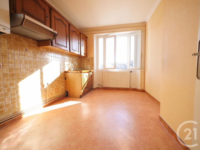 Appartement F3 à vendre - 3 pièces - 58.15 m2 - GUERET - 23 - LIMOUSIN - Century 21 La Fontaine Immobilier Appartement F3 à vendre - 3 pièces - 58.15 m2 - GUERET - 23 - LIMOUSIN - Century 21 La Fontaine Immobilier