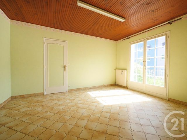 maison à vendre - 3 pièces - 87.0 m2 - GUERET - 23 - LIMOUSIN - Century 21 La Fontaine Immobilier maison à vendre - 3 pièces - 87.0 m2 - GUERET - 23 - LIMOUSIN - Century 21 La Fontaine Immobilier