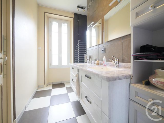 Afficher la photo en grand maison à vendre - 6 pièces - 145.0 m2 - GUERET - 23 - LIMOUSIN - Century 21 La Fontaine Immobilier