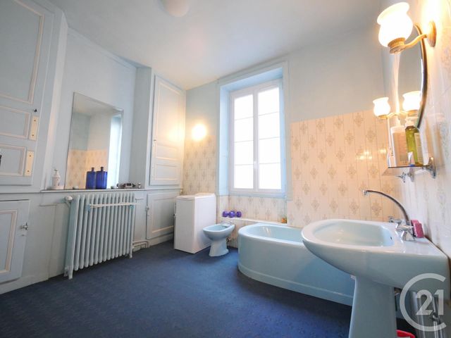 Afficher la photo en grand maison à vendre - 7 pièces - 216.0 m2 - GUERET - 23 - LIMOUSIN - Century 21 La Fontaine Immobilier