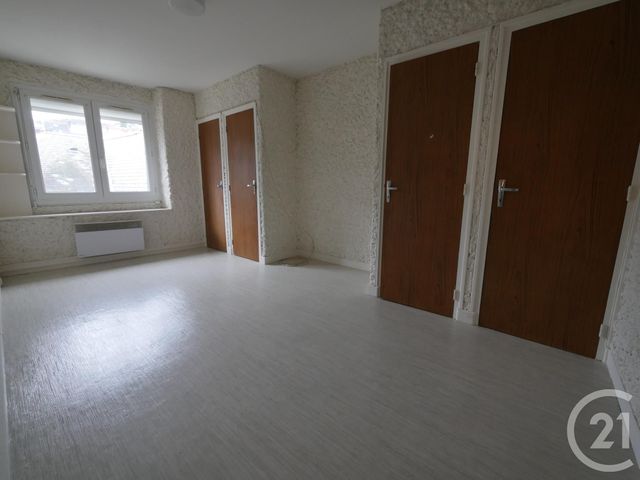 Afficher la photo en grand immeuble à vendre - 495.0 m2 - GUERET - 23 - LIMOUSIN - Century 21 La Fontaine Immobilier