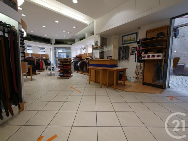 Afficher la photo en grand immeuble à vendre - 495.0 m2 - GUERET - 23 - LIMOUSIN - Century 21 La Fontaine Immobilier