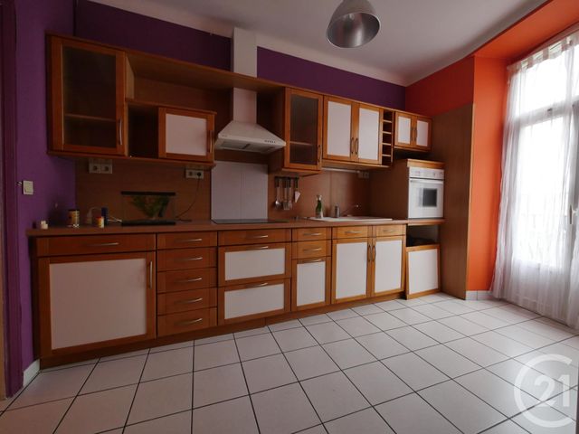 Afficher la photo en grand immeuble à vendre - 495.0 m2 - GUERET - 23 - LIMOUSIN - Century 21 La Fontaine Immobilier