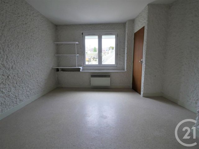 Afficher la photo en grand immeuble à vendre - 495.0 m2 - GUERET - 23 - LIMOUSIN - Century 21 La Fontaine Immobilier