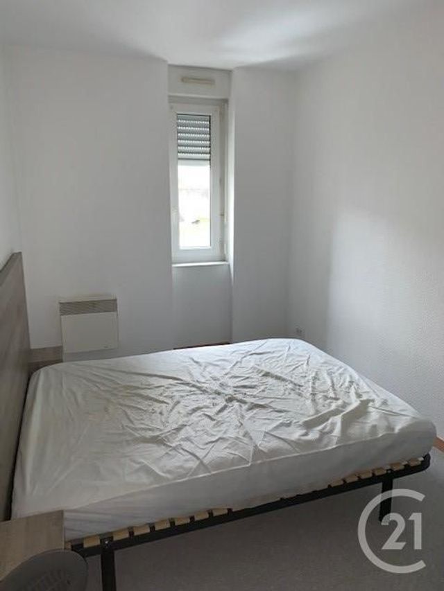Appartement F2 à louer - 2 pièces - 25.0 m2 - GUERET - 23 - LIMOUSIN - Century 21 La Fontaine Immobilier Appartement F2 à louer - 2 pièces - 25.0 m2 - GUERET - 23 - LIMOUSIN - Century 21 La Fontaine Immobilier