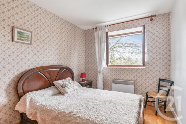 maison à vendre - 8 pièces - 176.0 m2 - BUSSIERE DUNOISE - 23 - LIMOUSIN - Century 21 La Fontaine Immobilier maison à vendre - 8 pièces - 176.0 m2 - BUSSIERE DUNOISE - 23 - LIMOUSIN - Century 21 La Fontaine Immobilier