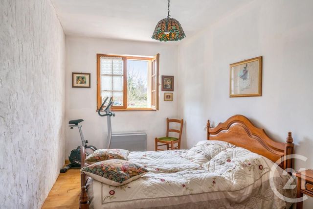 maison à vendre - 8 pièces - 176.0 m2 - BUSSIERE DUNOISE - 23 - LIMOUSIN - Century 21 La Fontaine Immobilier maison à vendre - 8 pièces - 176.0 m2 - BUSSIERE DUNOISE - 23 - LIMOUSIN - Century 21 La Fontaine Immobilier