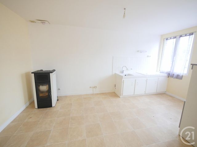 Appartement F3 à louer - 3 pièces - 90.0 m2 - BUSSIERE DUNOISE - 23 - LIMOUSIN - Century 21 La Fontaine Immobilier Appartement F3 à louer - 3 pièces - 90.0 m2 - BUSSIERE DUNOISE - 23 - LIMOUSIN - Century 21 La Fontaine Immobilier