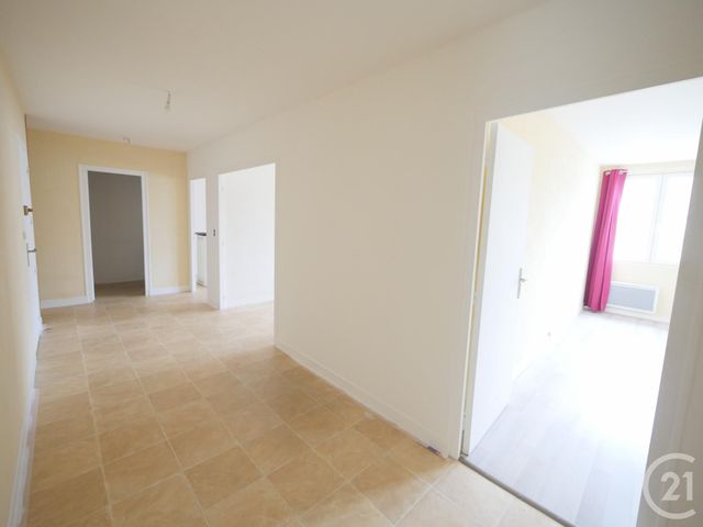 Appartement F3 à louer - 3 pièces - 90.0 m2 - BUSSIERE DUNOISE - 23 - LIMOUSIN - Century 21 La Fontaine Immobilier Appartement F3 à louer - 3 pièces - 90.0 m2 - BUSSIERE DUNOISE - 23 - LIMOUSIN - Century 21 La Fontaine Immobilier