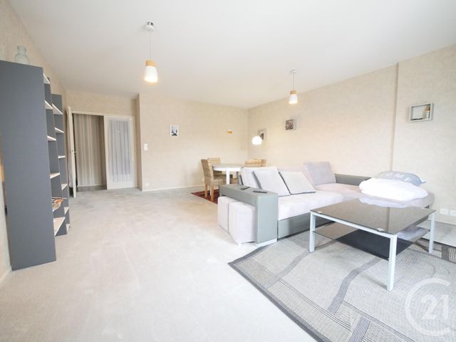Afficher la photo en grand Appartement F2 à vendre - 2 pièces - 68.65 m2 - GUERET - 23 - LIMOUSIN - Century 21 La Fontaine Immobilier