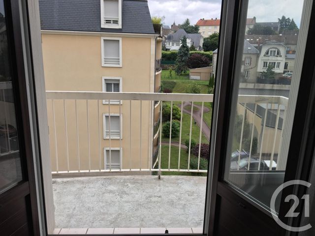 Afficher la photo en grand Appartement F2 à vendre - 2 pièces - 68.65 m2 - GUERET - 23 - LIMOUSIN - Century 21 La Fontaine Immobilier