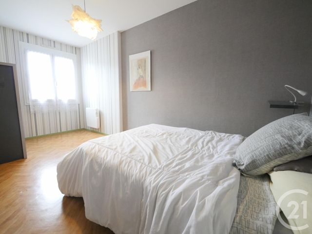 Afficher la photo en grand Appartement F2 à vendre - 2 pièces - 68.65 m2 - GUERET - 23 - LIMOUSIN - Century 21 La Fontaine Immobilier