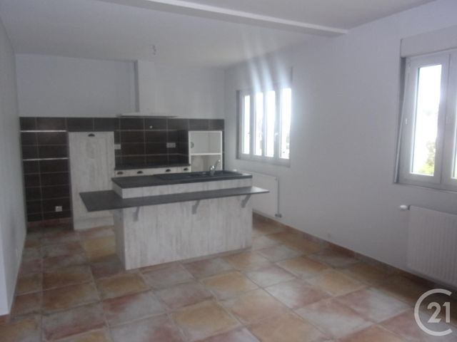 Appartement F3 à louer - 3 pièces - 64.0 m2 - GUERET - 23 - LIMOUSIN - Century 21 La Fontaine Immobilier Appartement F3 à louer - 3 pièces - 64.0 m2 - GUERET - 23 - LIMOUSIN - Century 21 La Fontaine Immobilier