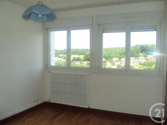 Appartement F4 à louer - 4 pièces - 93.1 m2 - GUERET - 23 - LIMOUSIN - Century 21 La Fontaine Immobilier Appartement F4 à louer - 4 pièces - 93.1 m2 - GUERET - 23 - LIMOUSIN - Century 21 La Fontaine Immobilier