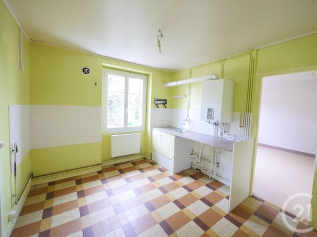 Afficher la photo en grand Appartement F3 à louer - 3 pièces - 72.1 m2 - GUERET - 23 - LIMOUSIN - Century 21 La Fontaine Immobilier