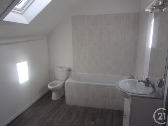 Afficher la photo en grand maison à louer - 6 pièces - 209.0 m2 - STE FEYRE - 23 - LIMOUSIN - Century 21 La Fontaine Immobilier