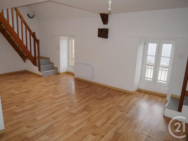 Appartement F2 à louer - 2 pièces - 47.0 m2 - GUERET - 23 - LIMOUSIN - Century 21 La Fontaine Immobilier