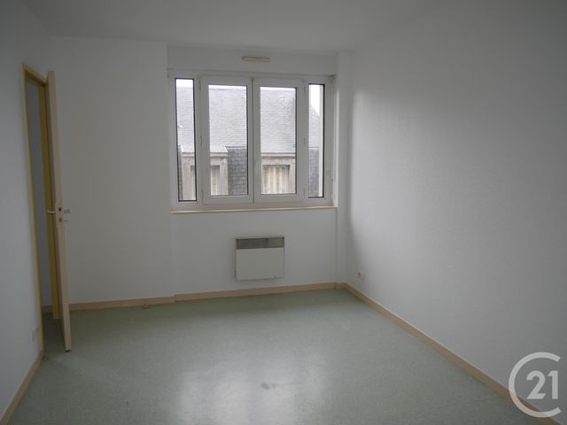Appartement F1 à louer - 1 pièce - 28.4 m2 - GUERET - 23 - LIMOUSIN - Century 21 La Fontaine Immobilier