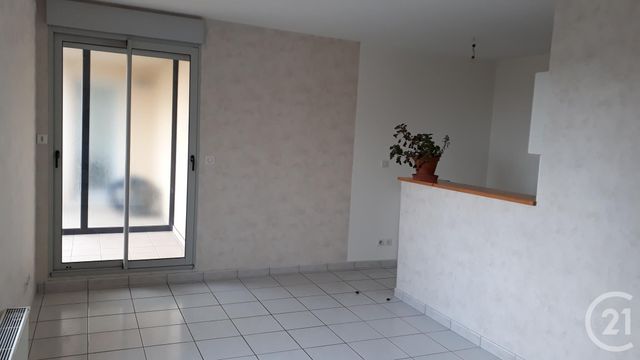 Appartement F2 à louer - 2 pièces - 35.76 m2 - GUERET - 23 - LIMOUSIN - Century 21 La Fontaine Immobilier