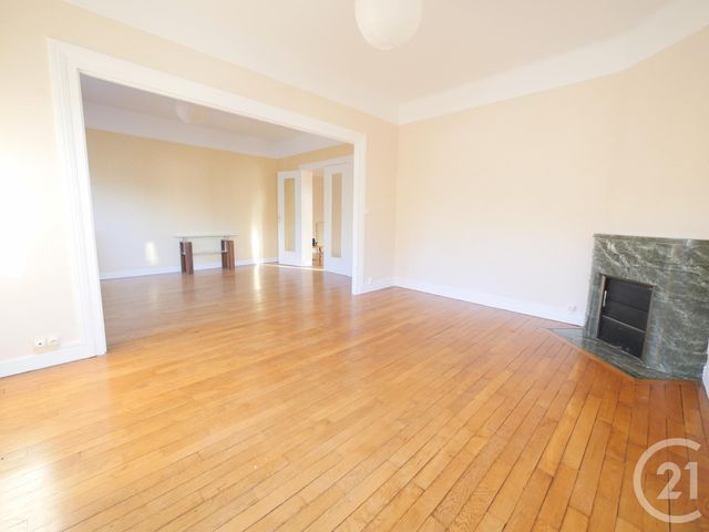 Appartement F4 à louer - 4 pièces - 89.2 m2 - GUERET - 23 - LIMOUSIN - Century 21 La Fontaine Immobilier