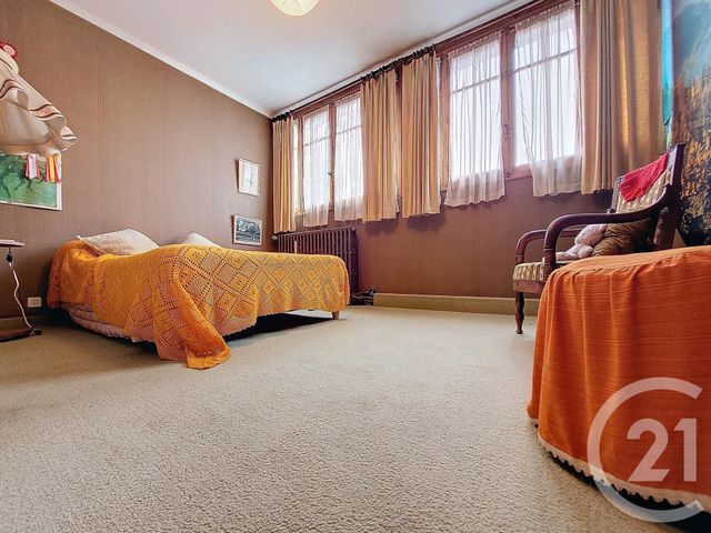 maison à vendre - 8 pièces - 160.0 m2 - GUERET - 23 - LIMOUSIN - Century 21 La Fontaine Immobilier