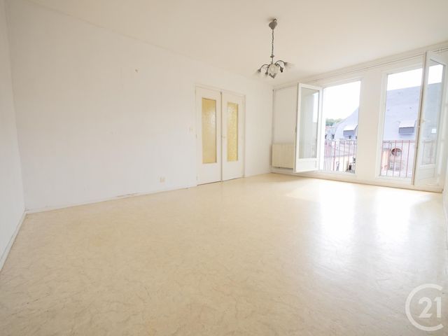 Appartement T3 à vendre - 3 pièces - 77.89 m2 - GUERET - 23 - LIMOUSIN - Century 21 La Fontaine Immobilier