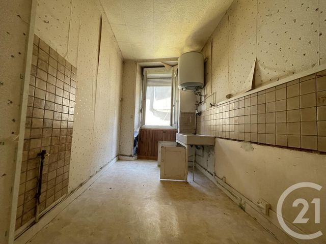 immeuble à vendre - 135.0 m2 - GUERET - 23 - LIMOUSIN - Century 21 La Fontaine Immobilier