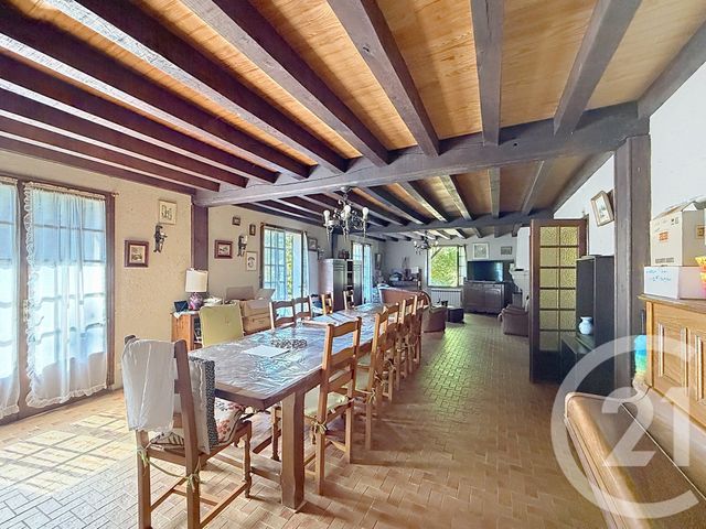 maison à vendre - 7 pièces - 201.8 m2 - ST SULPICE LE GUERETOIS - 23 - LIMOUSIN - Century 21 La Fontaine Immobilier