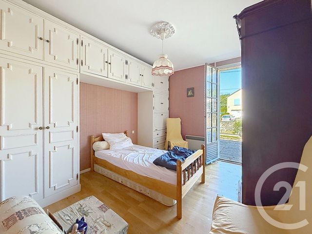 maison à vendre - 7 pièces - 201.8 m2 - ST SULPICE LE GUERETOIS - 23 - LIMOUSIN - Century 21 La Fontaine Immobilier