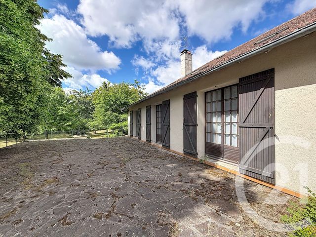 maison à vendre - 7 pièces - 201.8 m2 - ST SULPICE LE GUERETOIS - 23 - LIMOUSIN - Century 21 La Fontaine Immobilier
