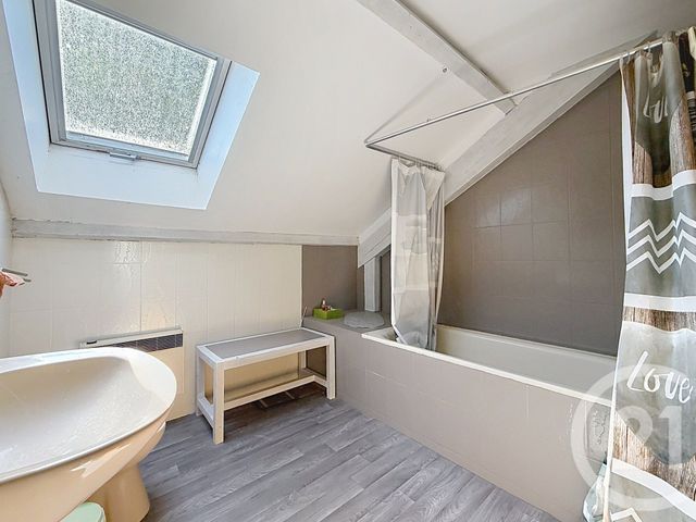 maison à vendre - 7 pièces - 201.8 m2 - ST SULPICE LE GUERETOIS - 23 - LIMOUSIN - Century 21 La Fontaine Immobilier