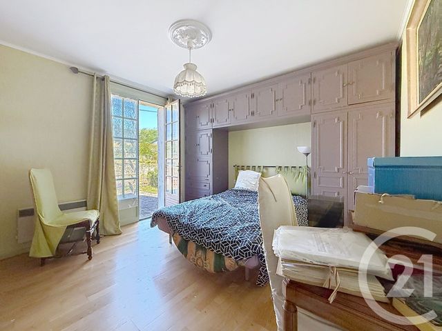 maison à vendre - 7 pièces - 201.8 m2 - ST SULPICE LE GUERETOIS - 23 - LIMOUSIN - Century 21 La Fontaine Immobilier