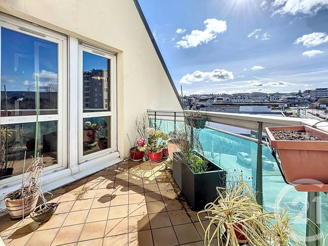 Afficher la photo en grand Appartement T5 à vendre - 5 pièces - 118.0 m2 - GUERET - 23 - LIMOUSIN - Century 21 La Fontaine Immobilier