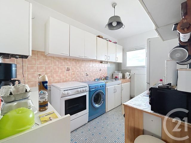 Appartement T3 à vendre - 3 pièces - 67.0 m2 - GUERET - 23 - LIMOUSIN - Century 21 La Fontaine Immobilier