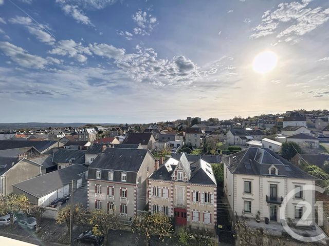 Appartement T3 à vendre - 3 pièces - 67.0 m2 - GUERET - 23 - LIMOUSIN - Century 21 La Fontaine Immobilier