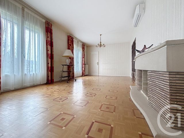 maison à vendre - 8 pièces - 179.36 m2 - GUERET - 23 - LIMOUSIN - Century 21 La Fontaine Immobilier