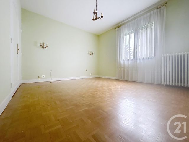 maison à vendre - 8 pièces - 179.36 m2 - GUERET - 23 - LIMOUSIN - Century 21 La Fontaine Immobilier