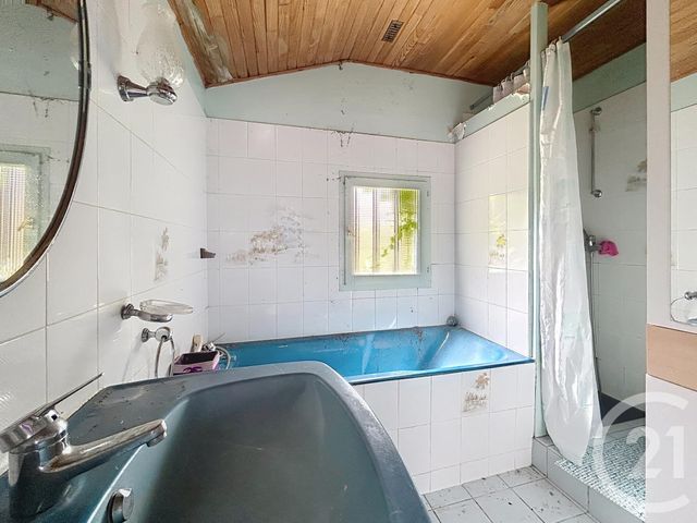 maison à vendre - 4 pièces - 169.95 m2 - MAISONNISSES - 23 - LIMOUSIN - Century 21 La Fontaine Immobilier