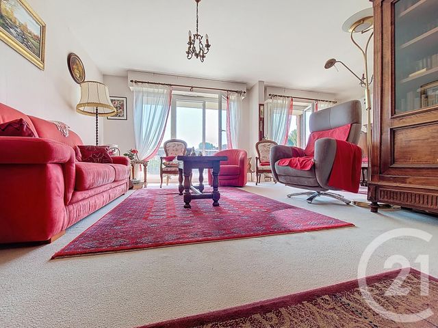 Appartement F4 à vendre - 4 pièces - 100.17 m2 - GUERET - 23 - LIMOUSIN - Century 21 La Fontaine Immobilier