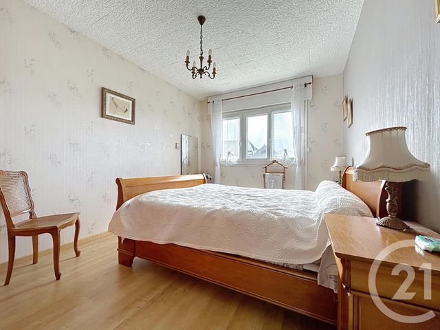 Appartement F4 à vendre - 4 pièces - 100.17 m2 - GUERET - 23 - LIMOUSIN - Century 21 La Fontaine Immobilier