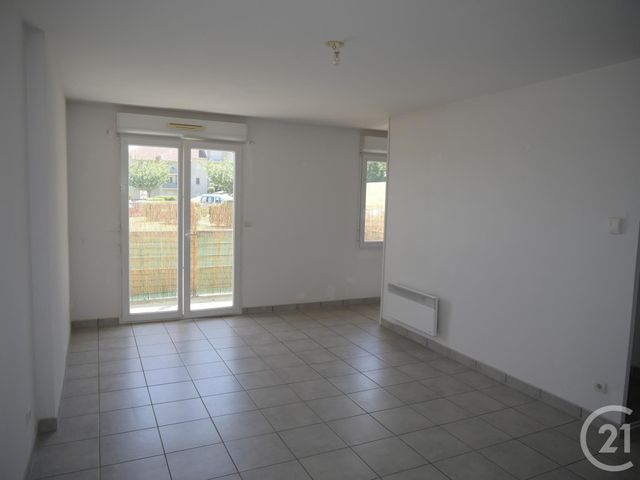 Appartement F2 à louer - 2 pièces - 47.18 m2 - GUERET - 23 - LIMOUSIN - Century 21 La Fontaine Immobilier