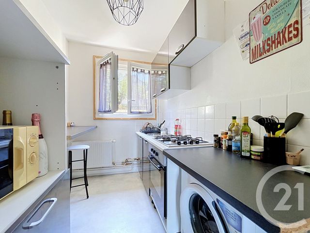 Appartement F3 à vendre - 3 pièces - 53.0 m2 - GUERET - 23 - LIMOUSIN - Century 21 La Fontaine Immobilier