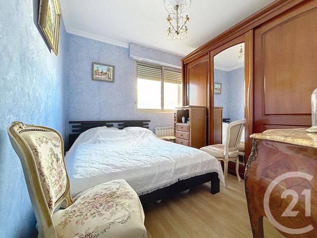 Appartement F3 à vendre - 4 pièces - 80.0 m2 - GUERET - 23 - LIMOUSIN - Century 21 La Fontaine Immobilier