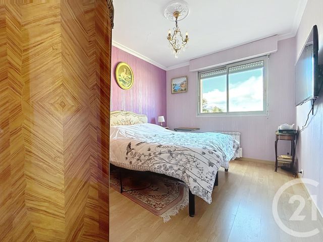 Appartement F3 à vendre - 4 pièces - 80.0 m2 - GUERET - 23 - LIMOUSIN - Century 21 La Fontaine Immobilier