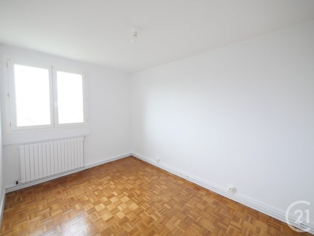 Appartement F4 à louer - 4 pièces - 67.0 m2 - GUERET - 23 - LIMOUSIN - Century 21 La Fontaine Immobilier