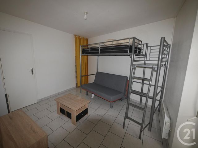Appartement F1 à louer - 1 pièce - 20.75 m2 - GUERET - 23 - LIMOUSIN - Century 21 La Fontaine Immobilier