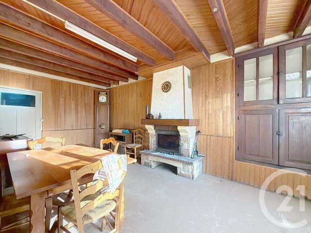 maison à vendre - 4 pièces - 101.63 m2 - BUSSIERE DUNOISE - 23 - LIMOUSIN - Century 21 La Fontaine Immobilier