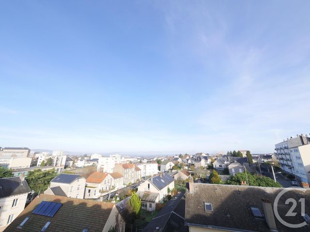 Appartement F2 à louer - 2 pièces - 28.0 m2 - GUERET - 23 - LIMOUSIN - Century 21 La Fontaine Immobilier